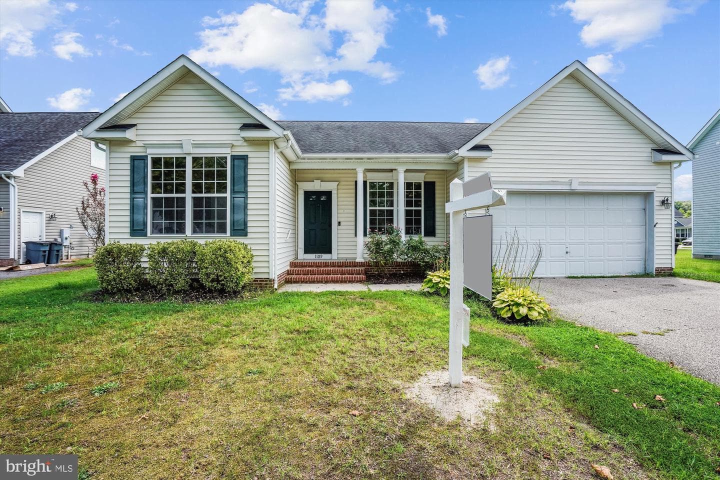 1109 Trice Meadows Circle photo 1