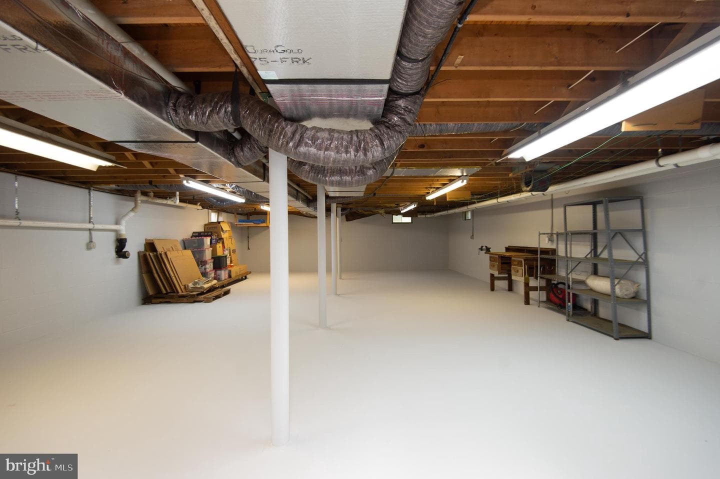 8 W Liberty Street photo 36