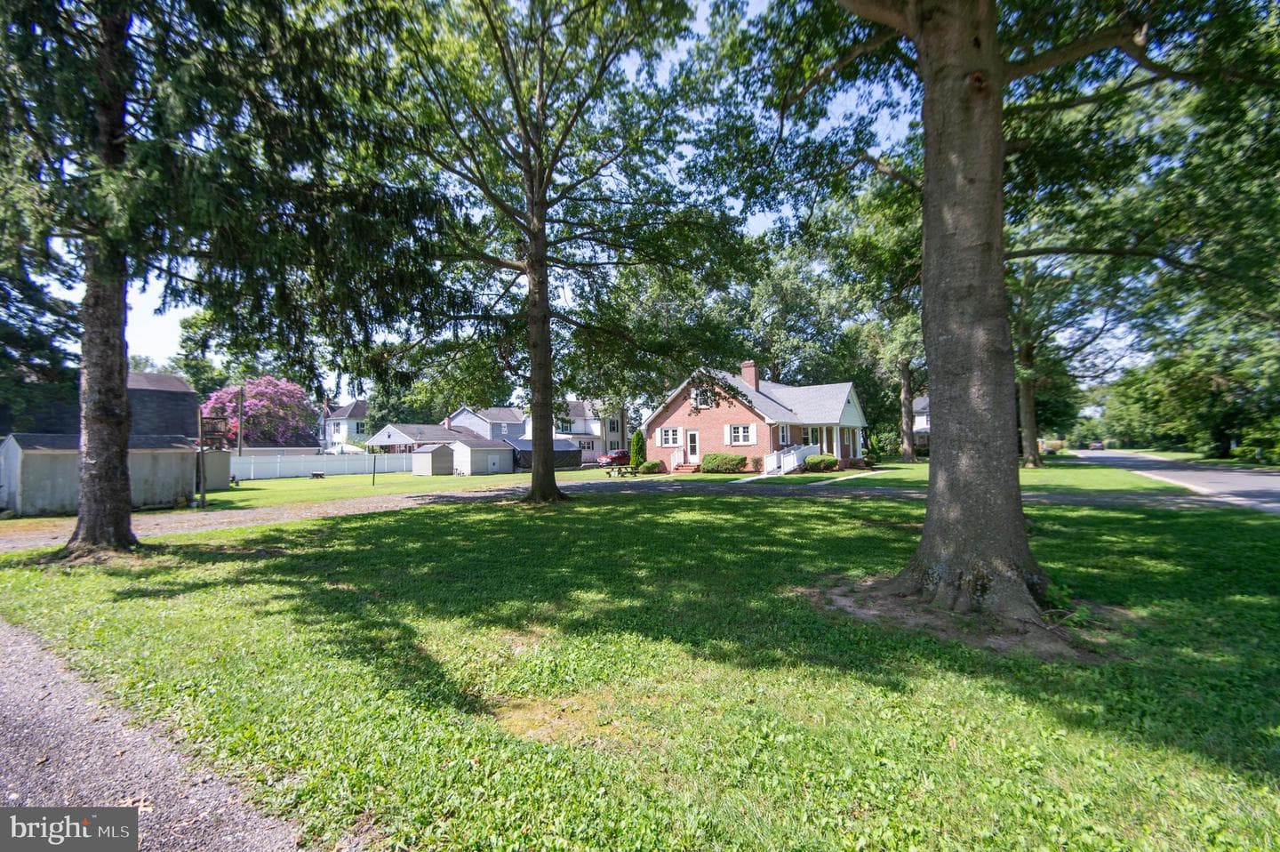 8 W Liberty Street photo 44