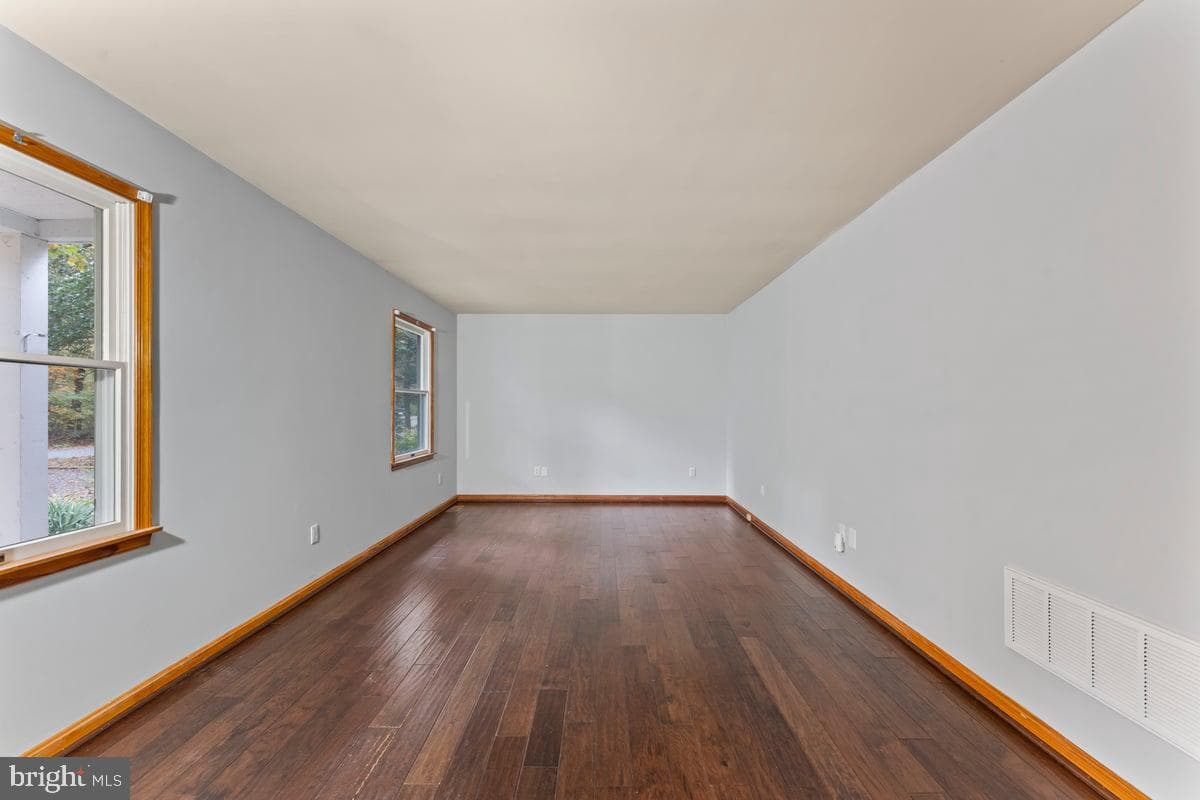 25291 Calvert Drive photo 15