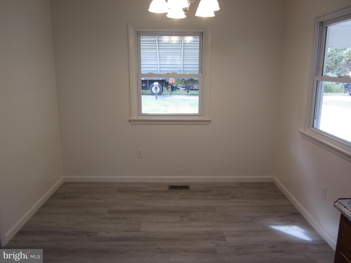 26606 Idlewild Road photo 13