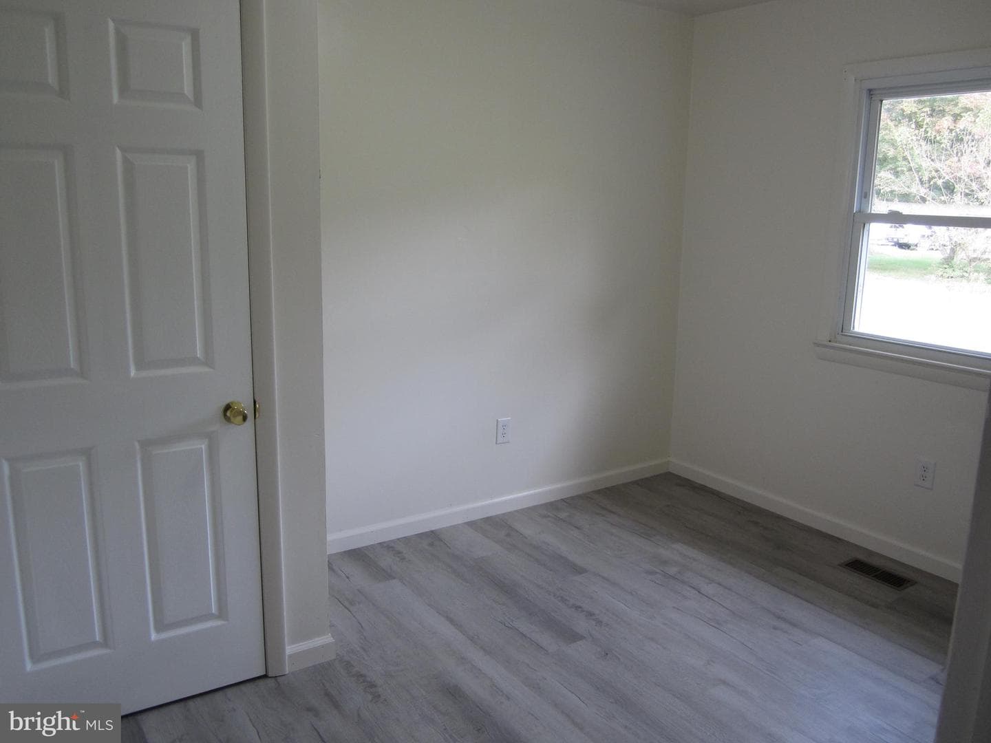 26606 Idlewild Road photo 15