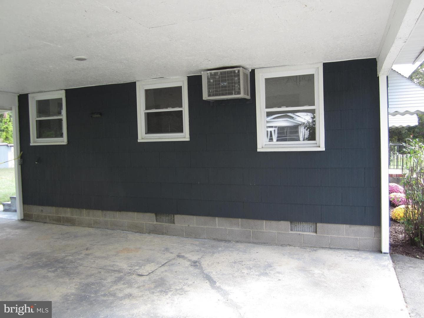 26606 Idlewild Road photo 3