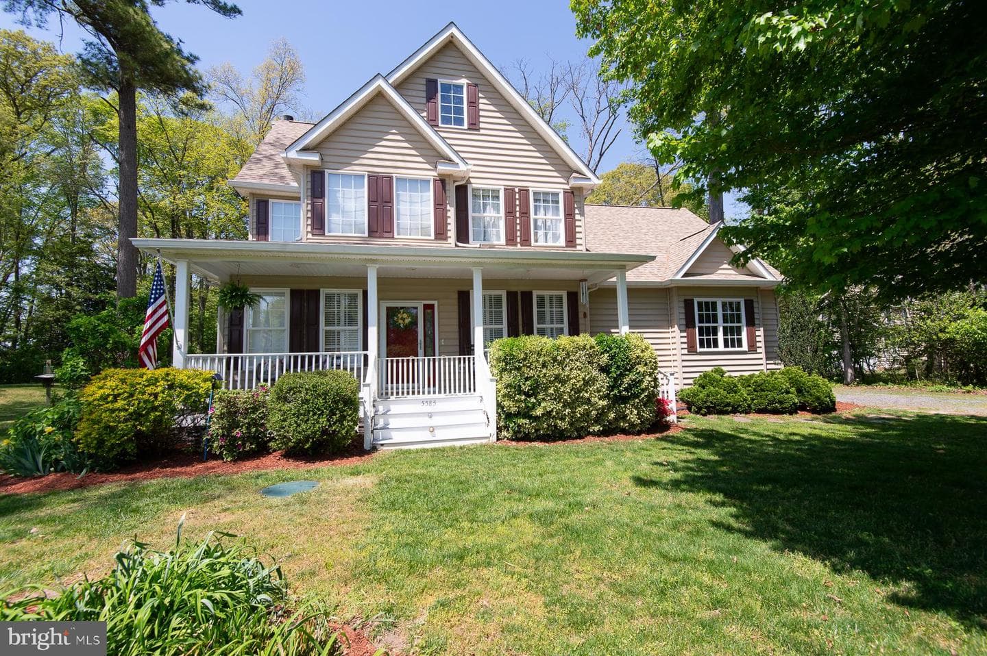 5585 Harmony Woods Drive photo 3
