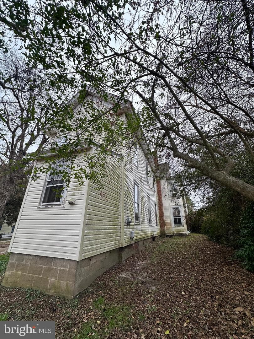 22060 Main Street photo 5