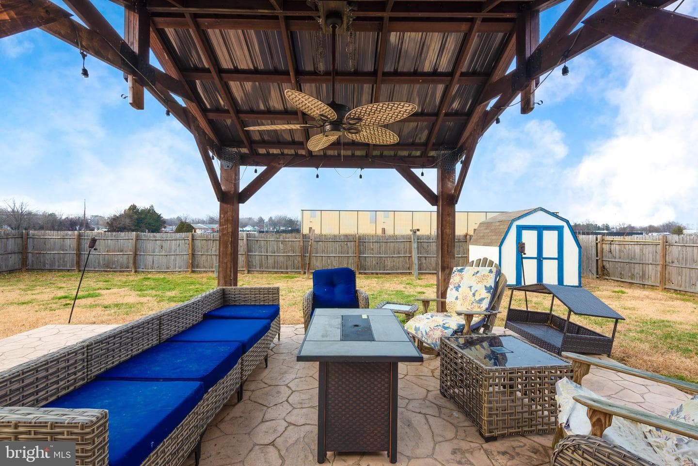 1 Oakview Court photo 25