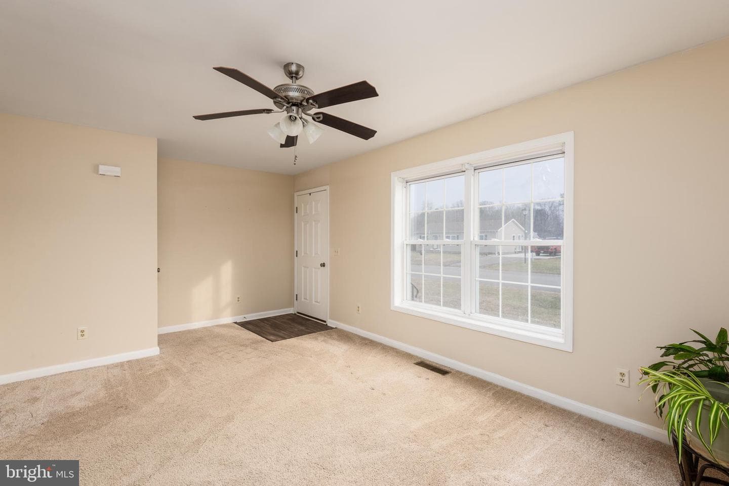 1 Oakview Court photo 5