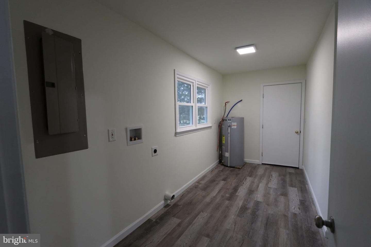 12658 Oakland photo 20