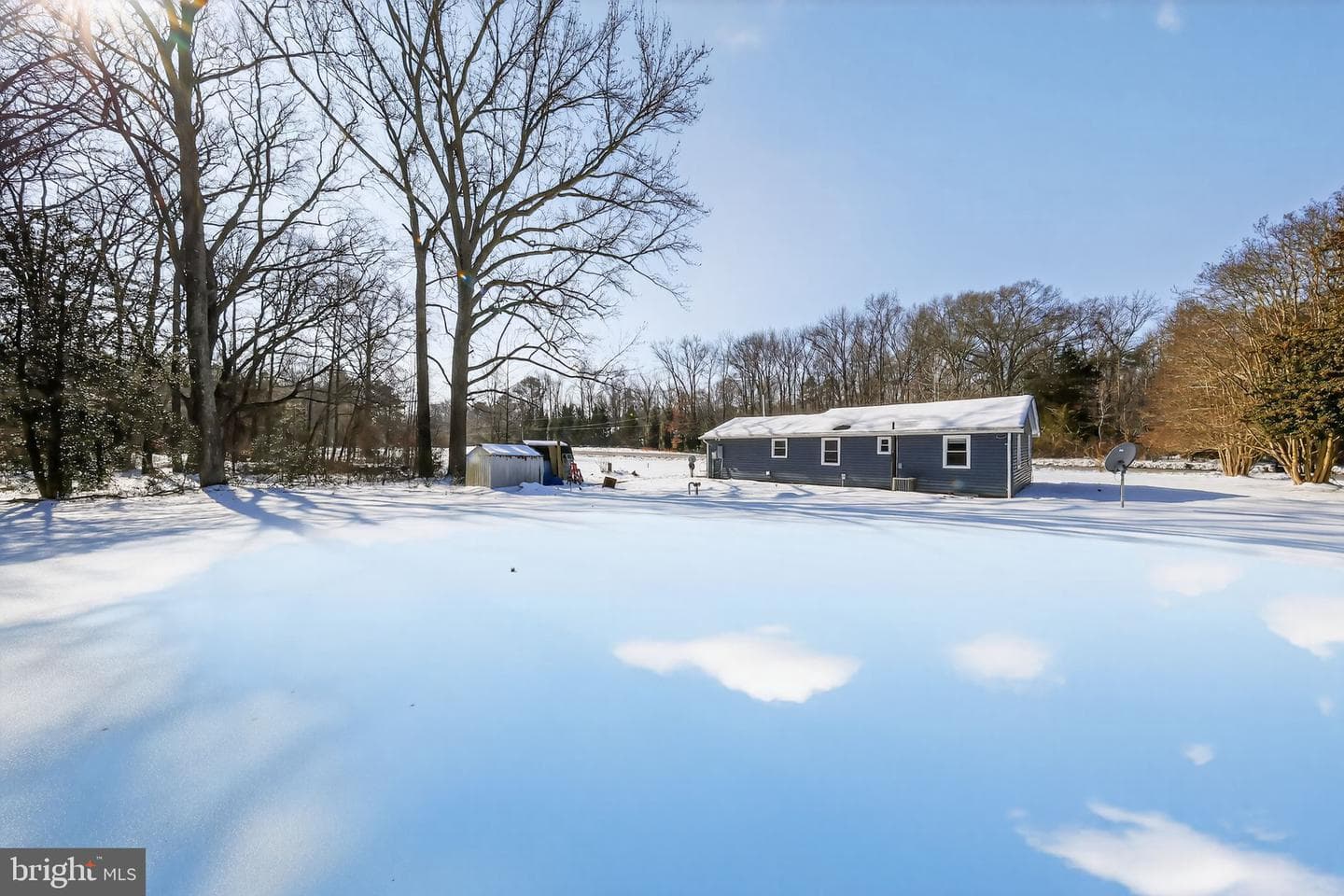 14857 Oakland Road photo 2