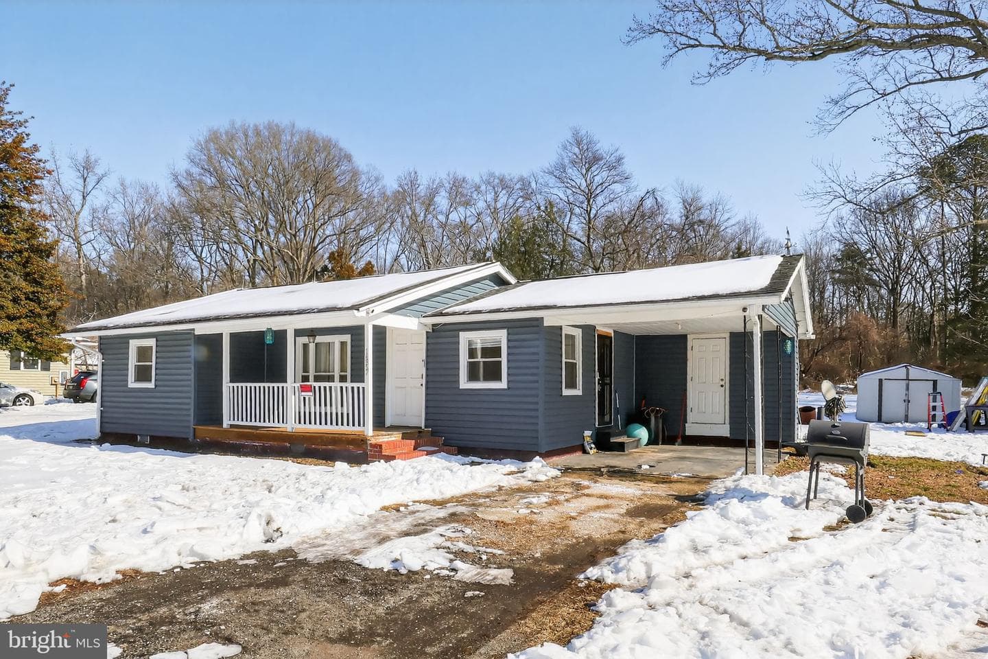 14857 Oakland Road photo 5