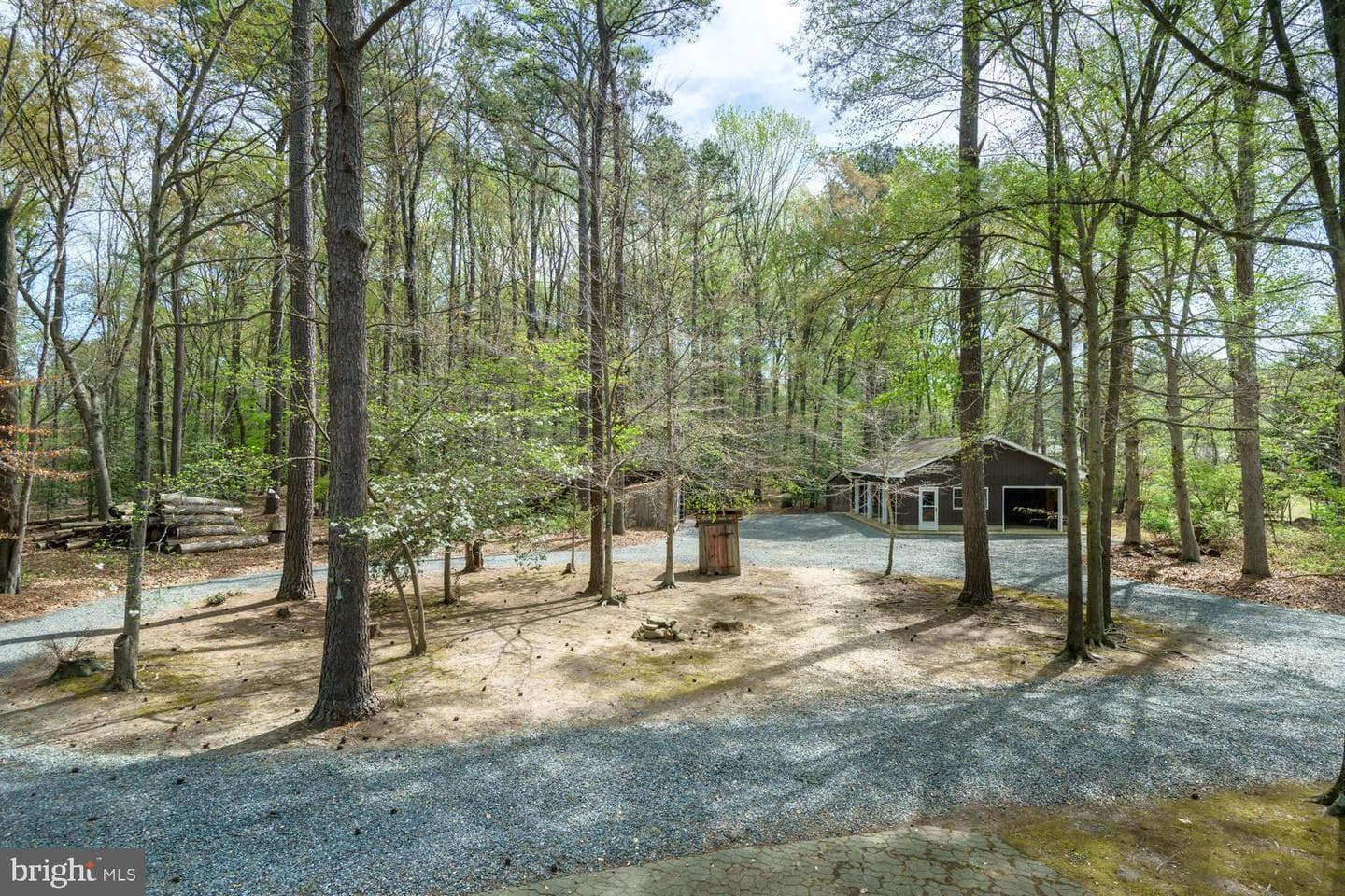 322 Deep Shore Road photo 18
