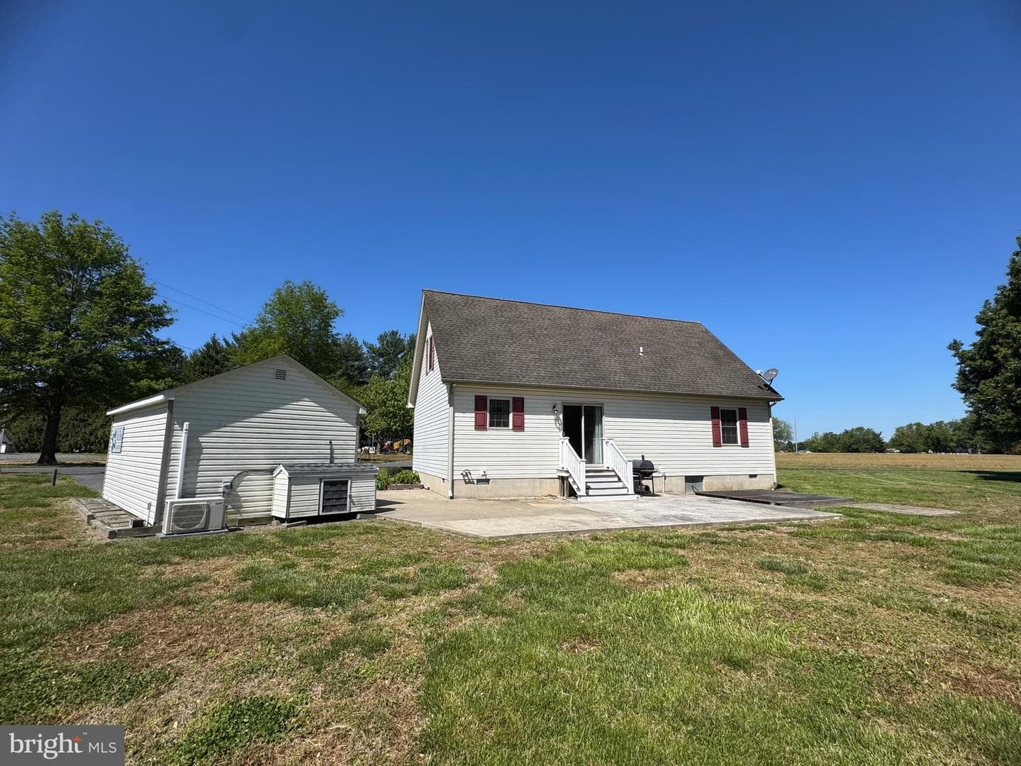 147 Mill Street photo 4