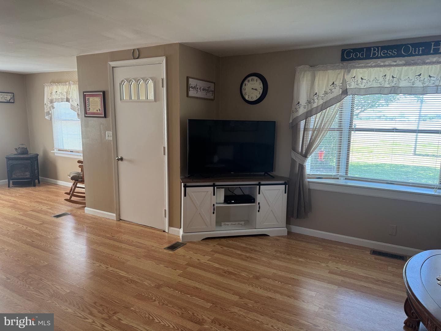 6101 Bethlehem Road photo 3