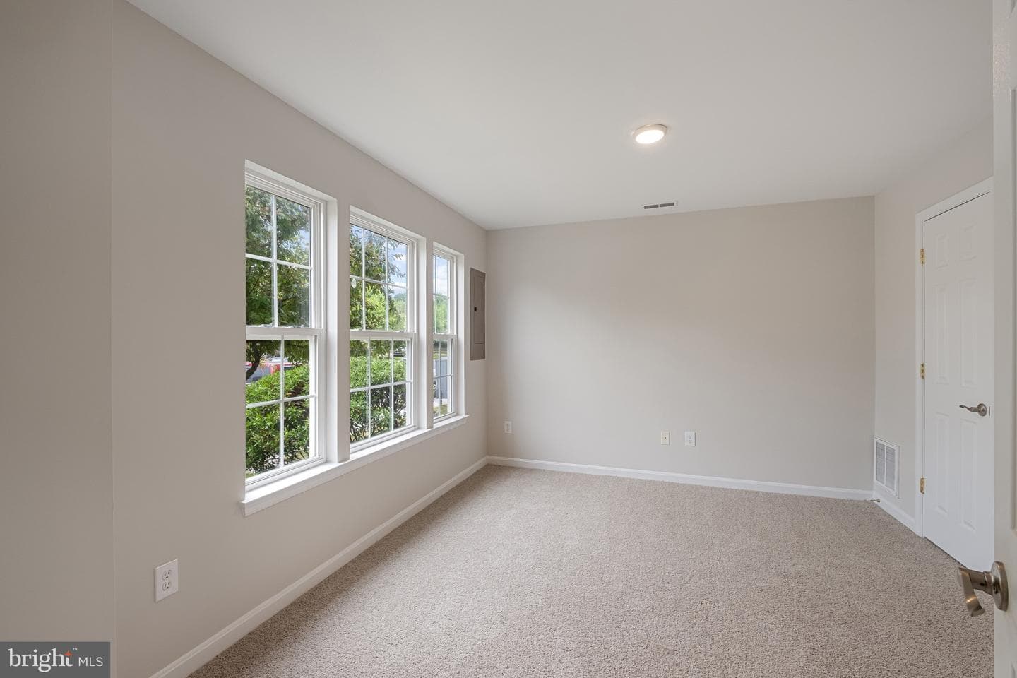 1624 Blue Heron Drive photo 6