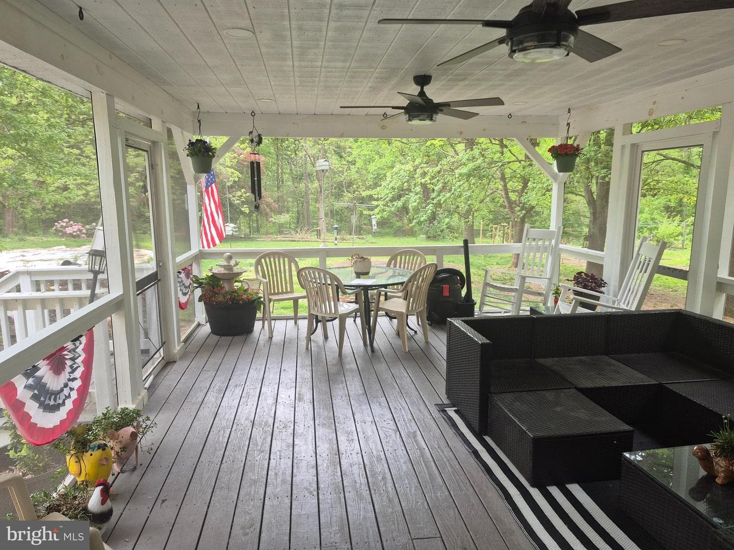 9472 Quail Run Road photo 17