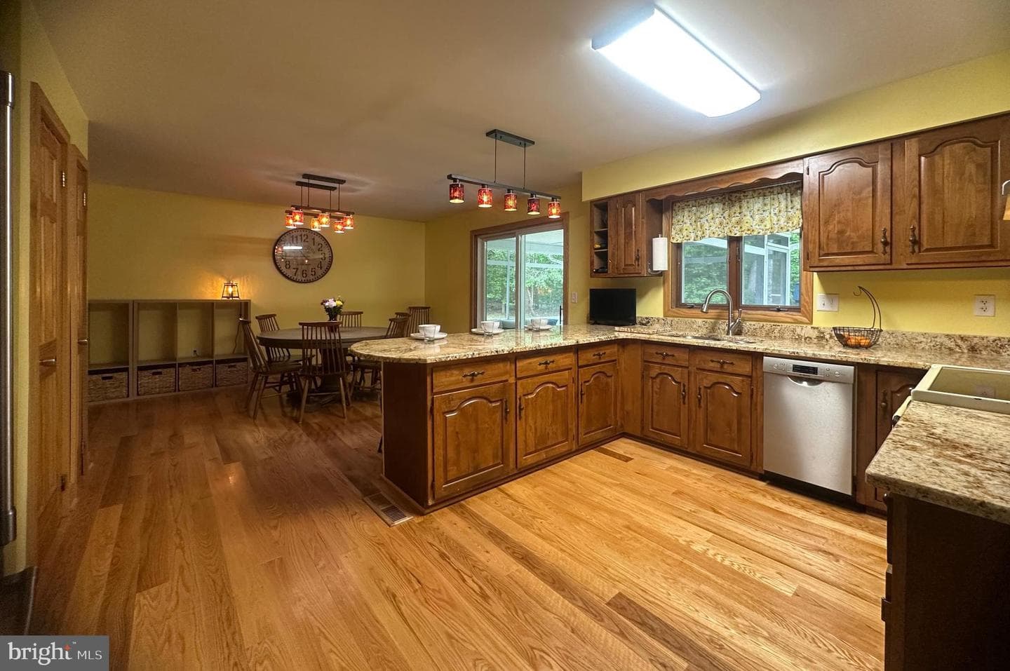 11231 River Road photo 8