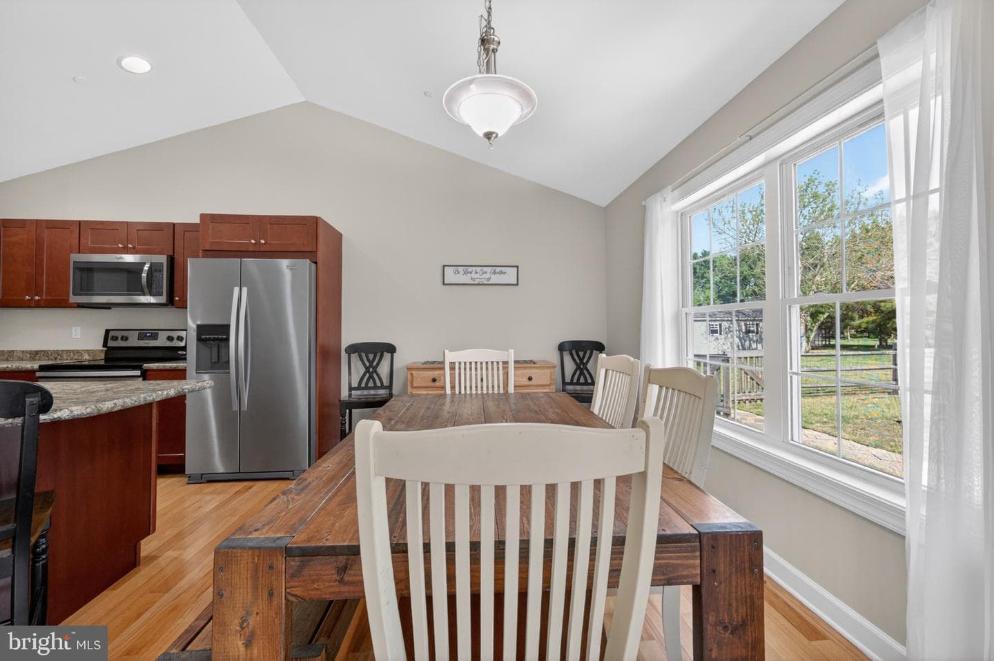 23283 Magnolia Hills Road photo 15
