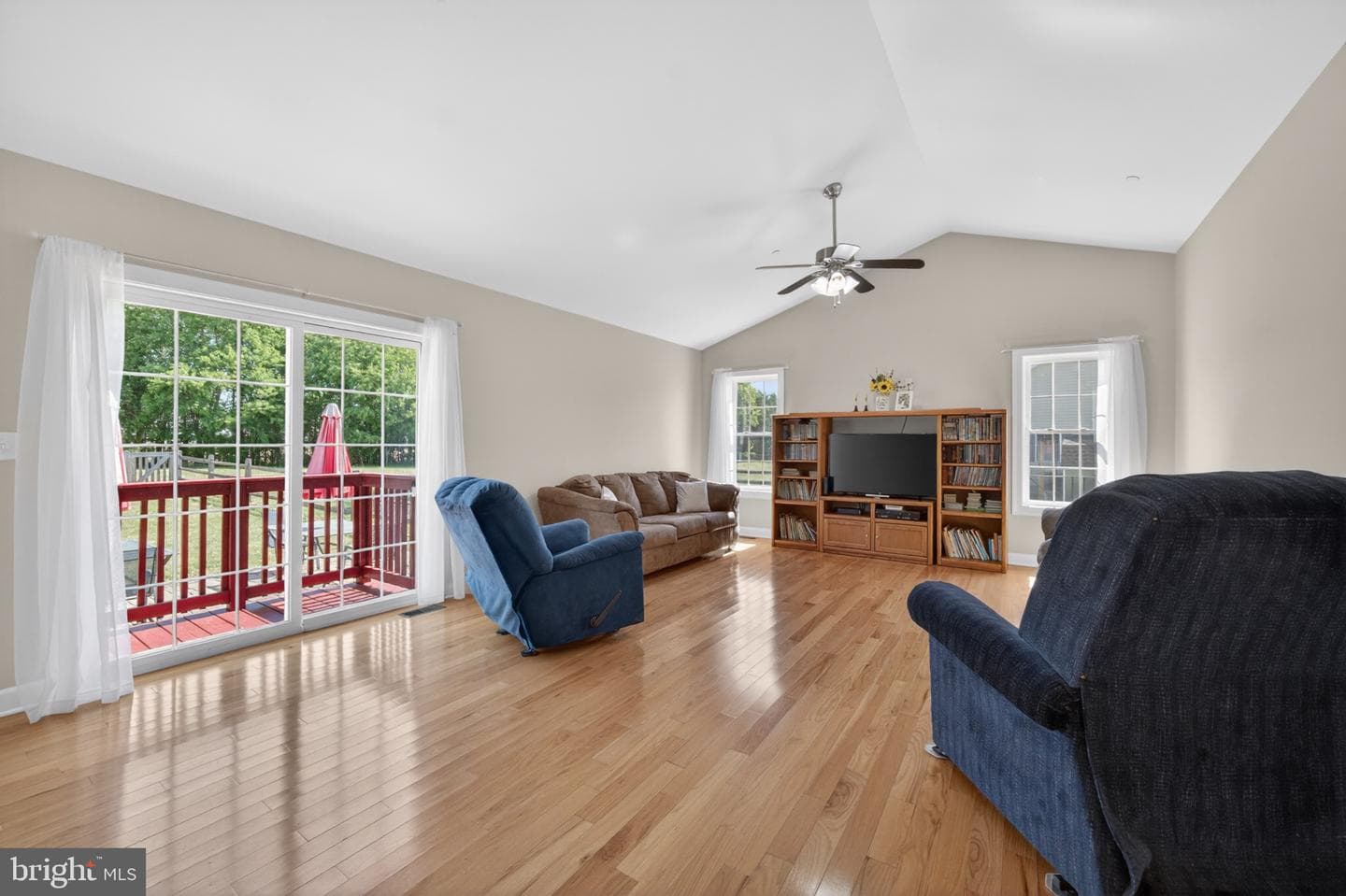 23283 Magnolia Hills Road photo 19