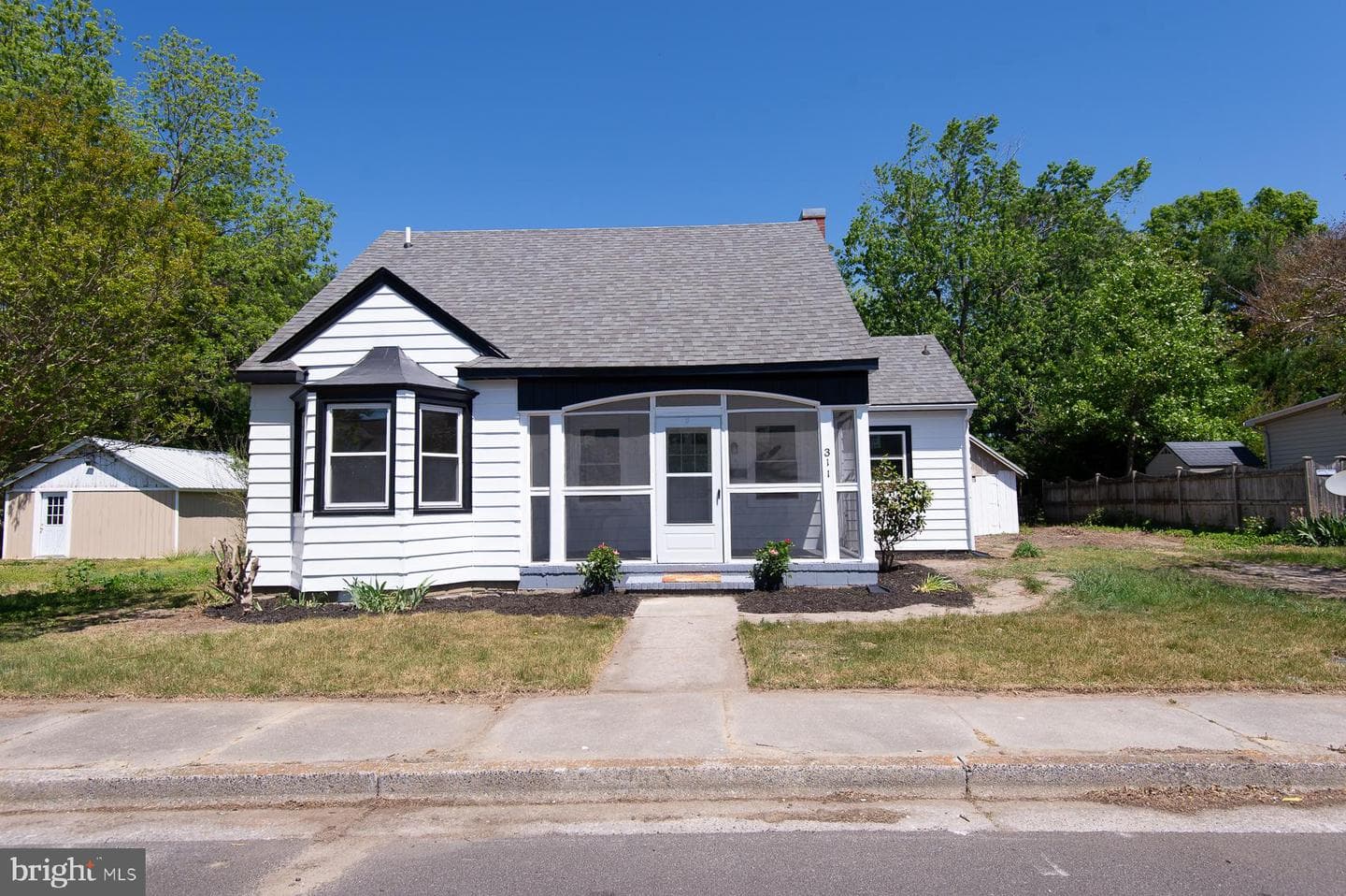 311 Maple Avenue