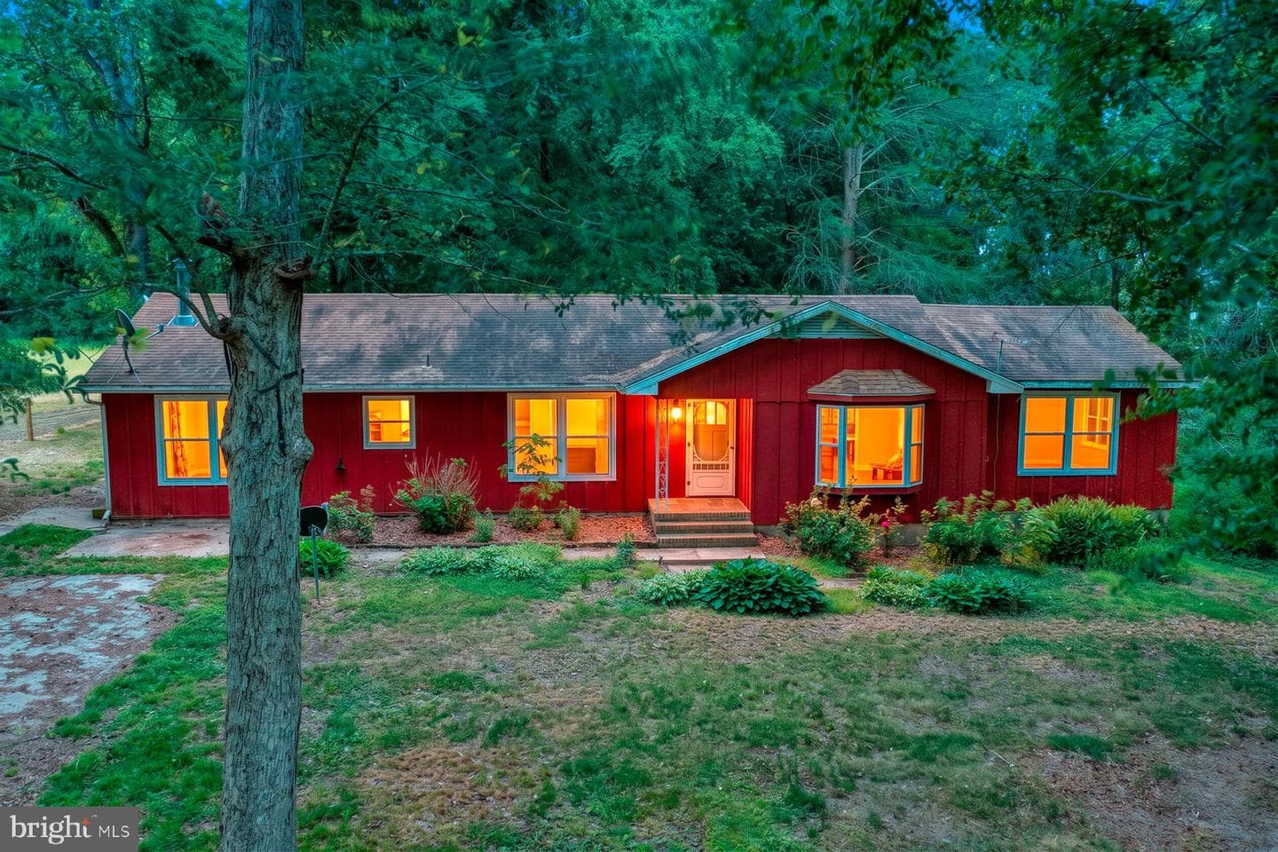 3675 Seaman Road photo 1