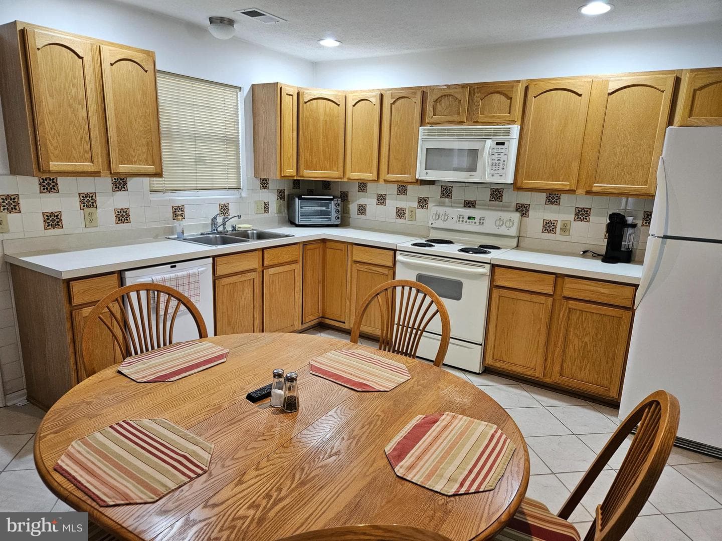1308 Chesapeake Dr photo 6