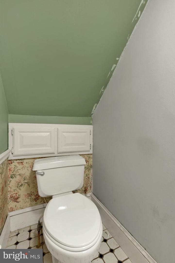 209 W Sunset Avenue photo 22