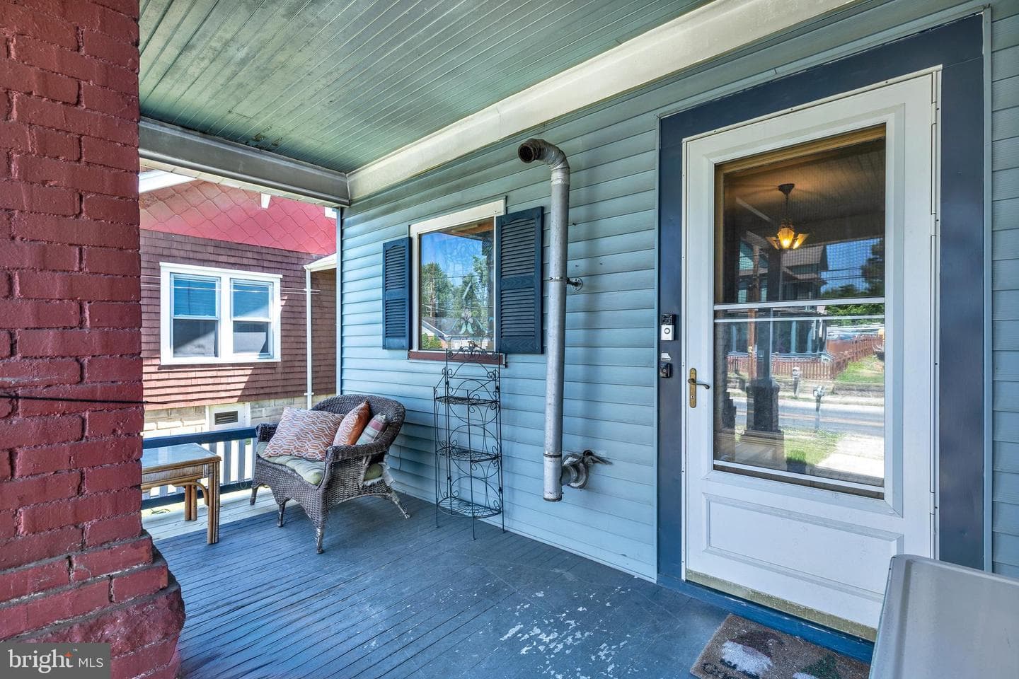 209 W Sunset Avenue photo 3