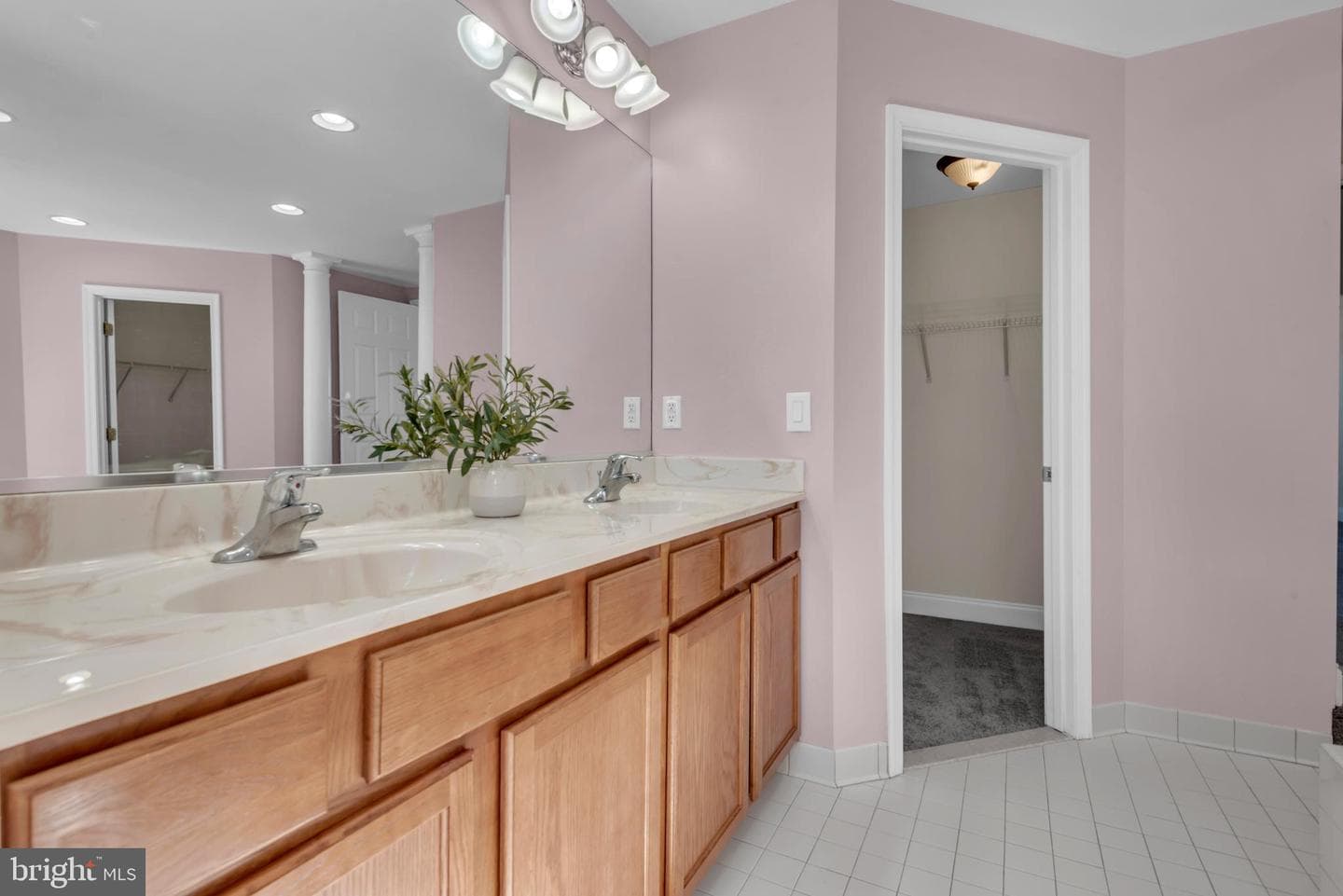 109 Briarwood Circle photo 45