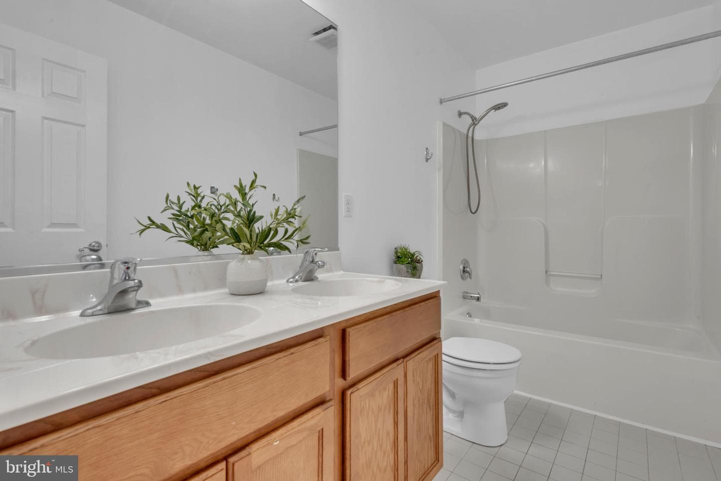 109 Briarwood Circle photo 51