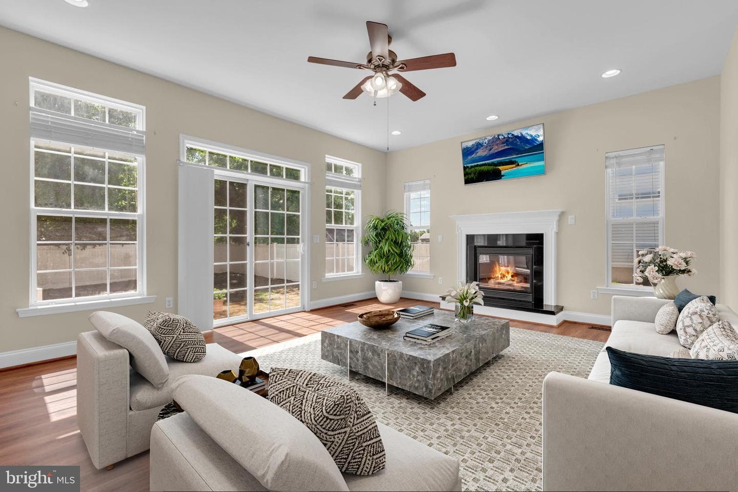 109 Briarwood Circle photo 6