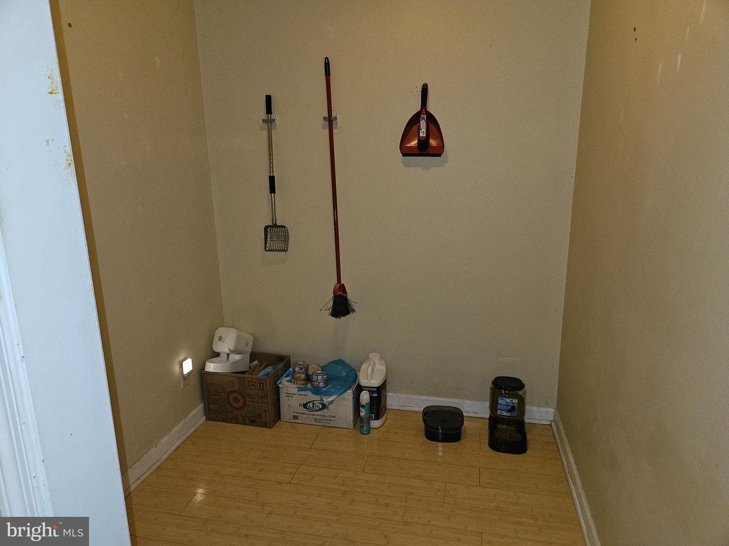 8140 Haven Street photo 7