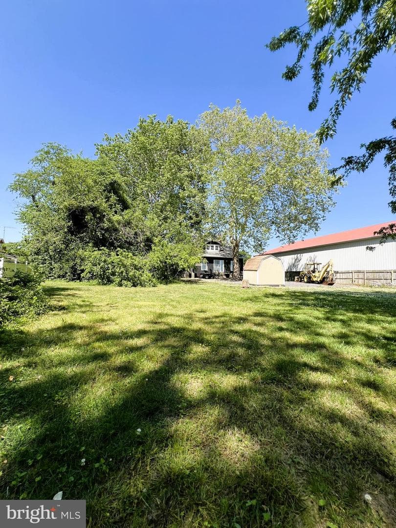 407 W Sunset Ave photo 36