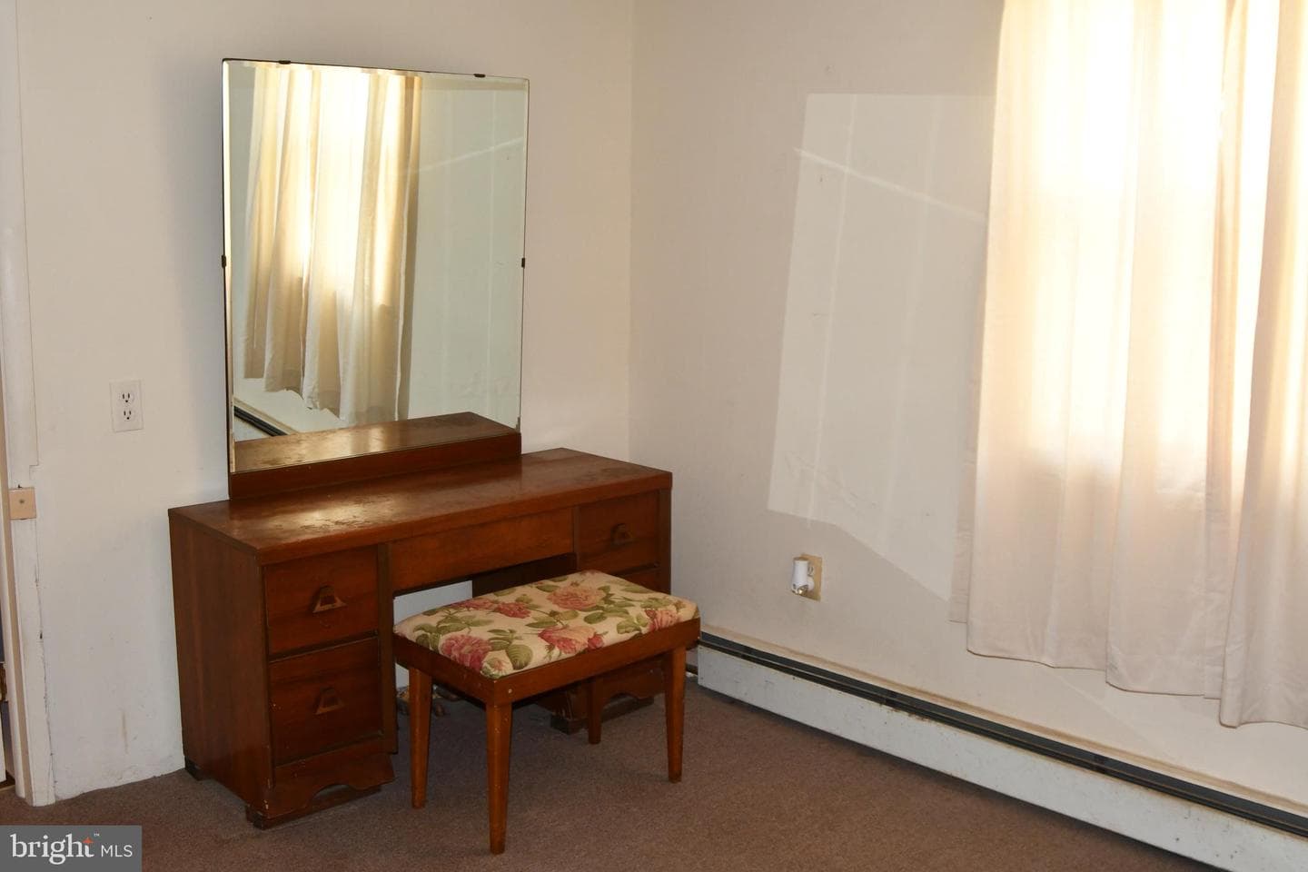 158 Wright Street photo 26