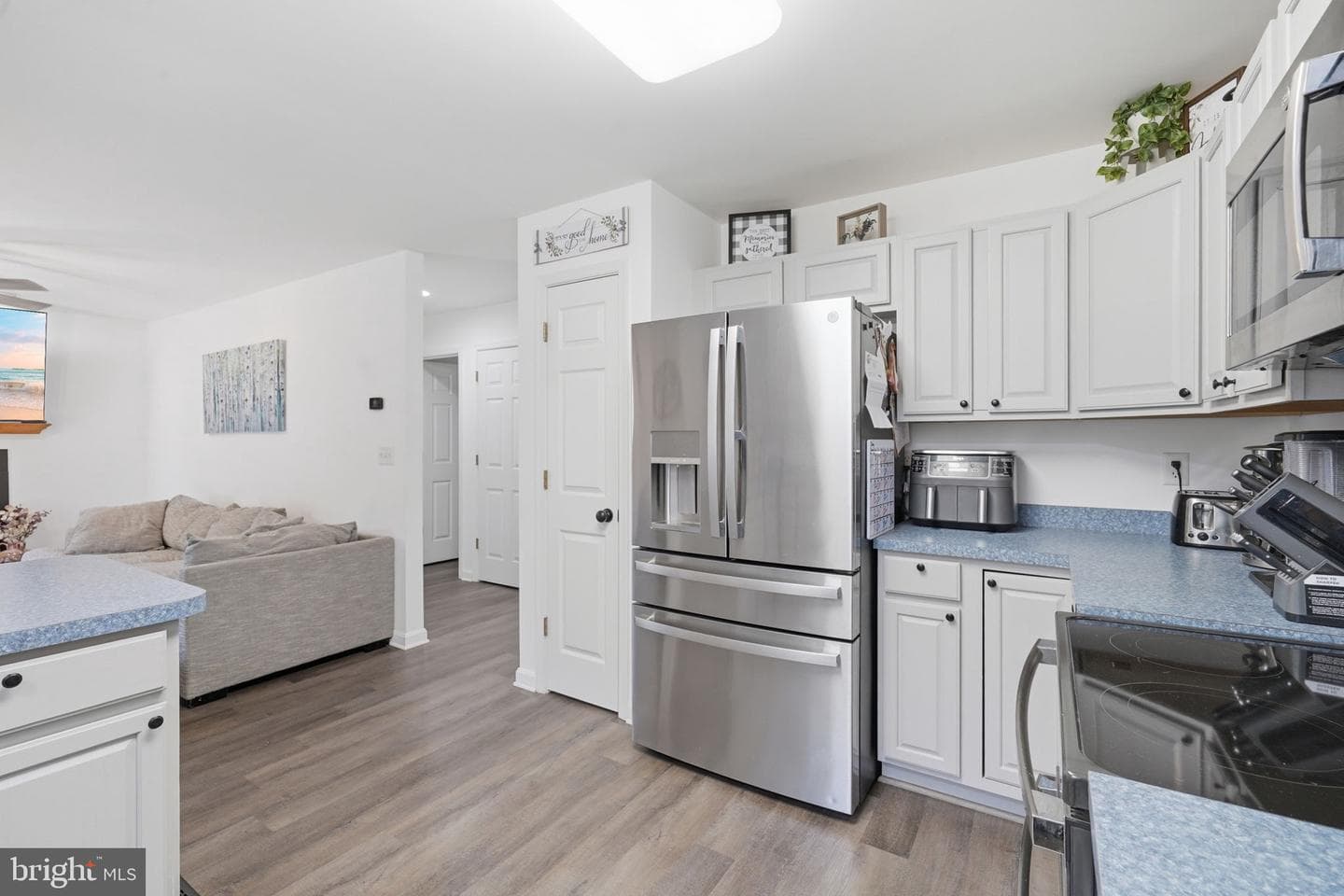 103 Elmor Court photo 34