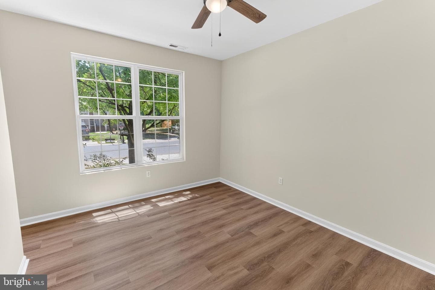 502 Kathryn Court photo 17