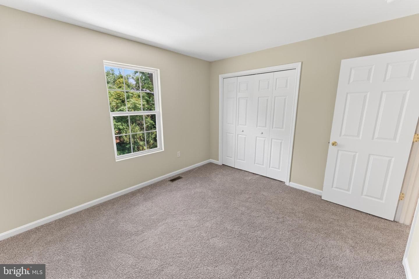 502 Kathryn Court photo 35