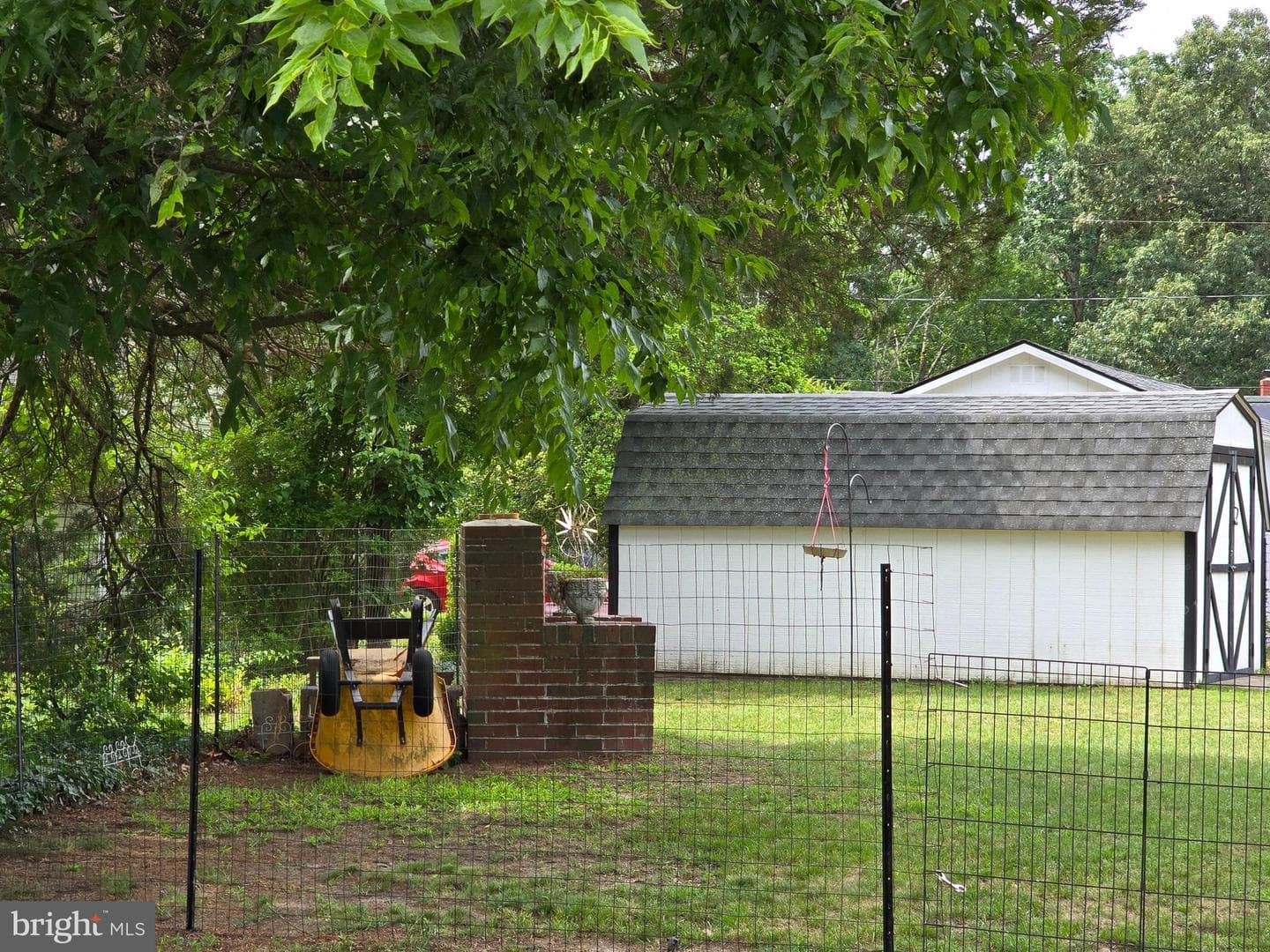 104 Charlotte Avenue photo 11
