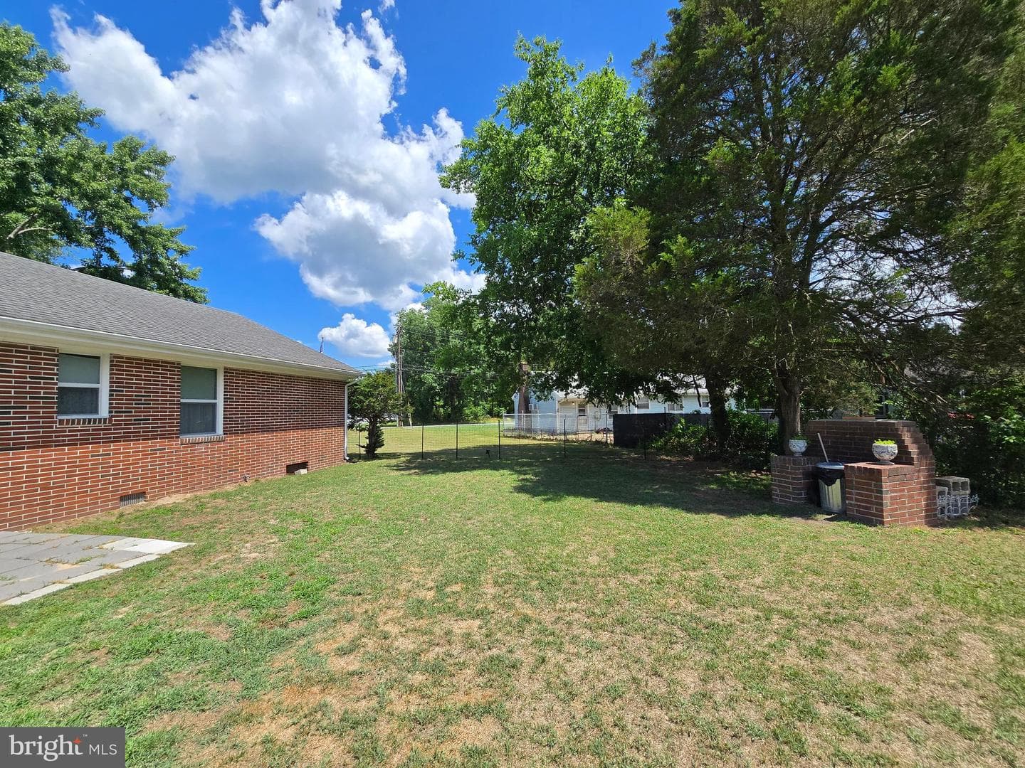 104 Charlotte Avenue photo 42