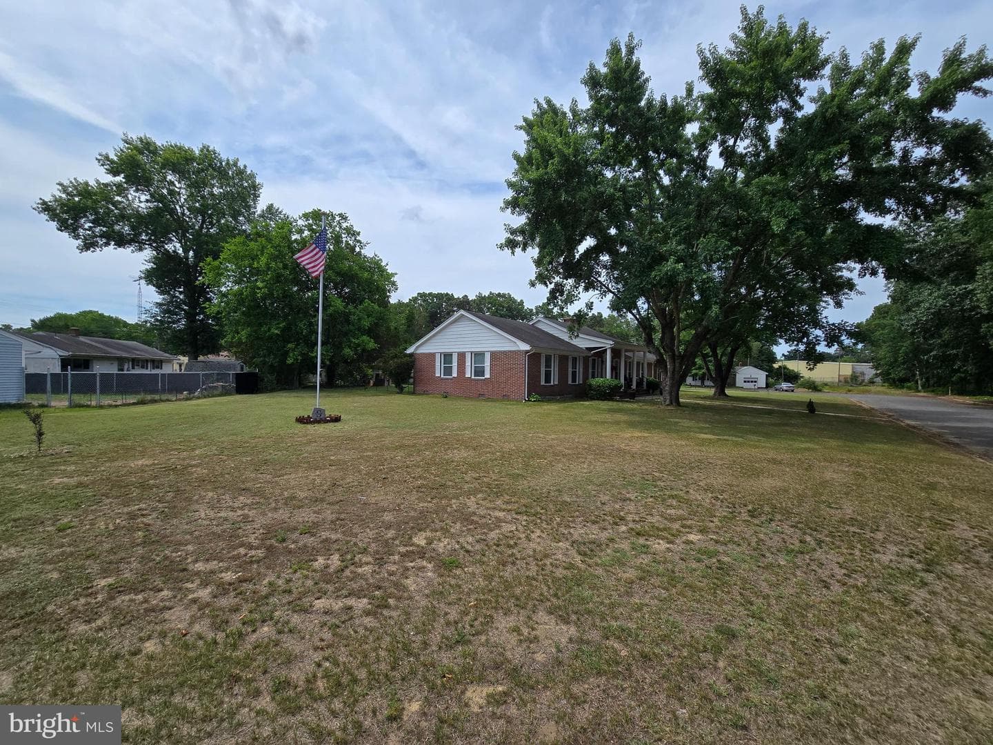 104 Charlotte Avenue photo 6