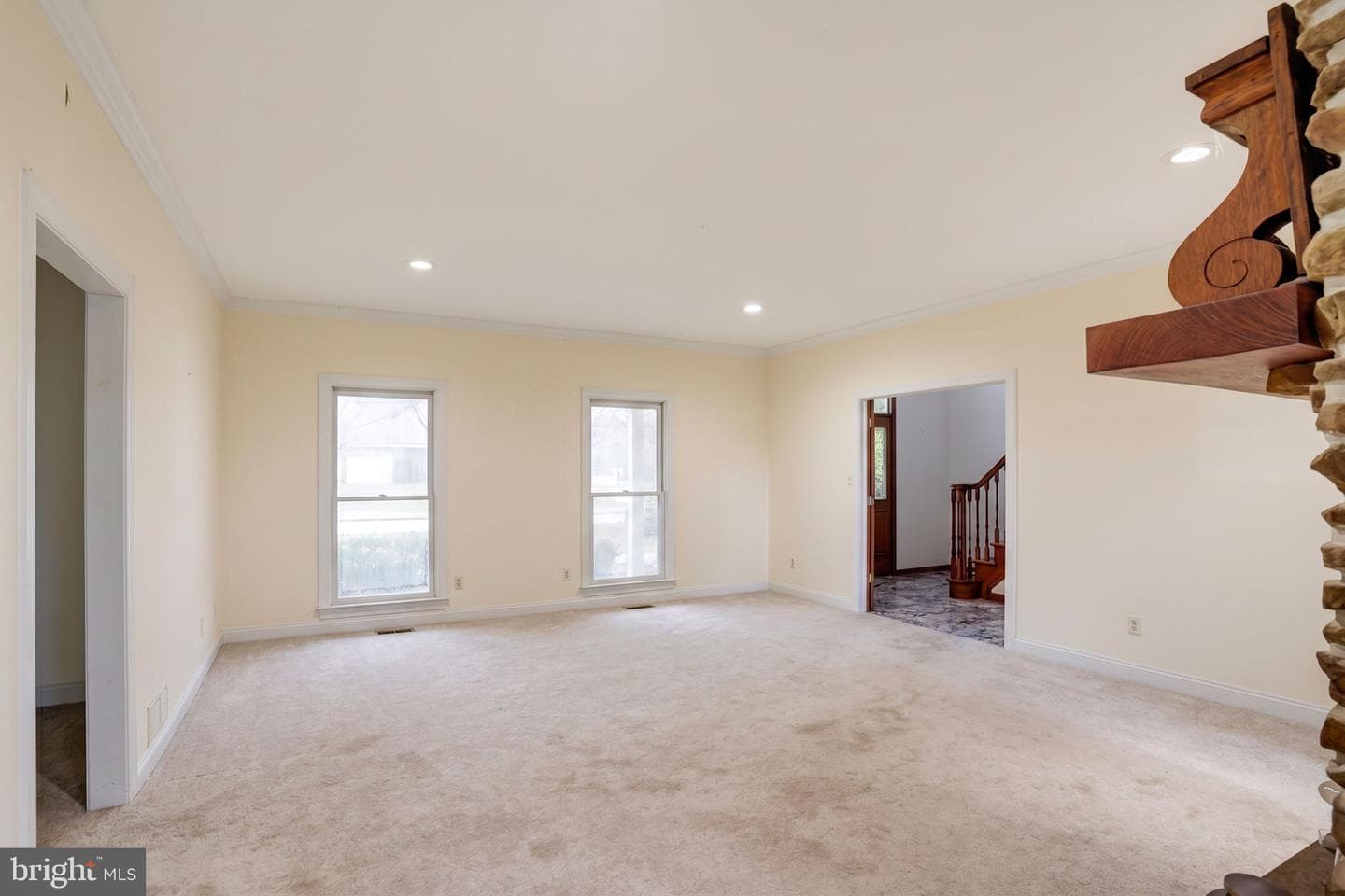 8821 Dorothy Lane photo 33