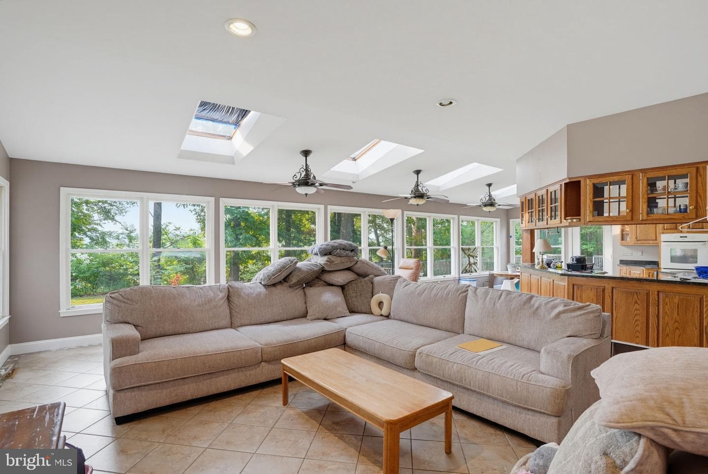 8821 Dorothy Lane photo 48