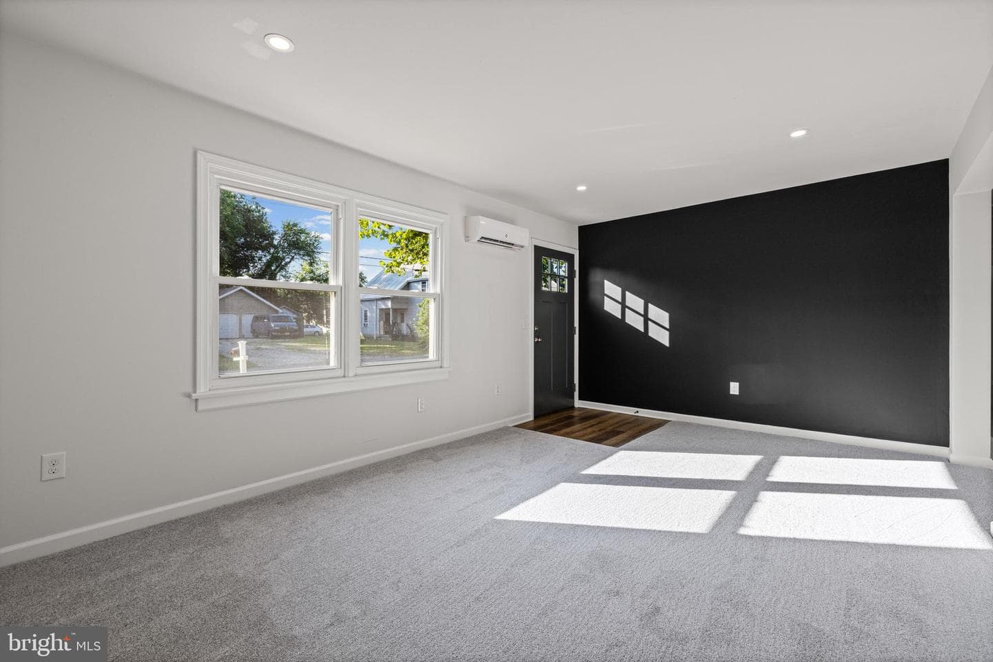 205 N Academy Street photo 12
