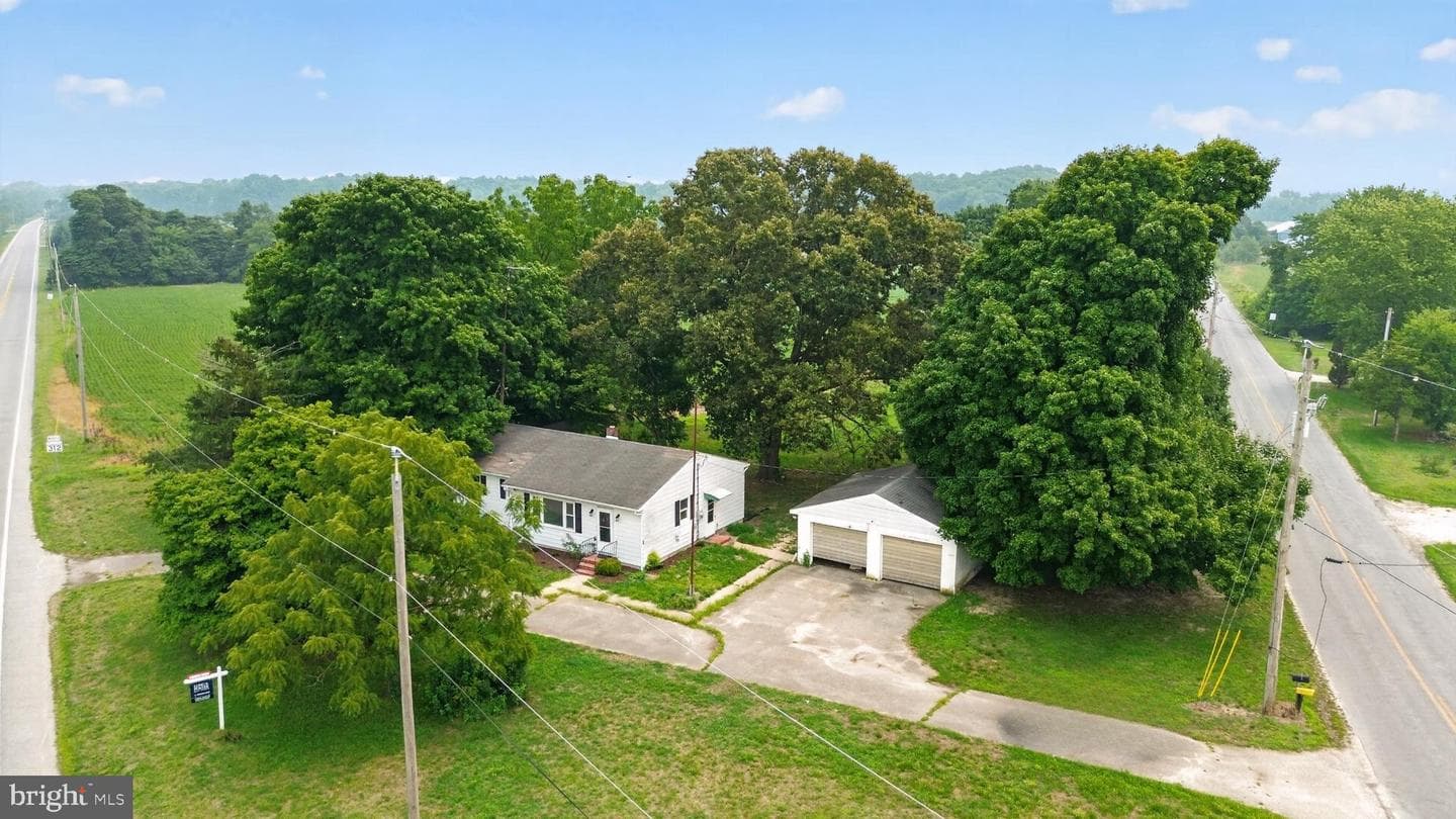 23884 Bridgetown Road photo 7