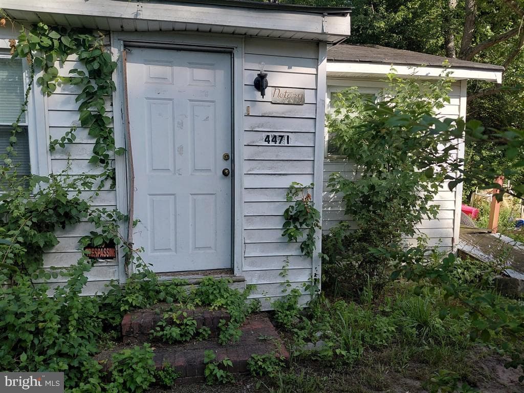 4471 Harmony Road photo 1