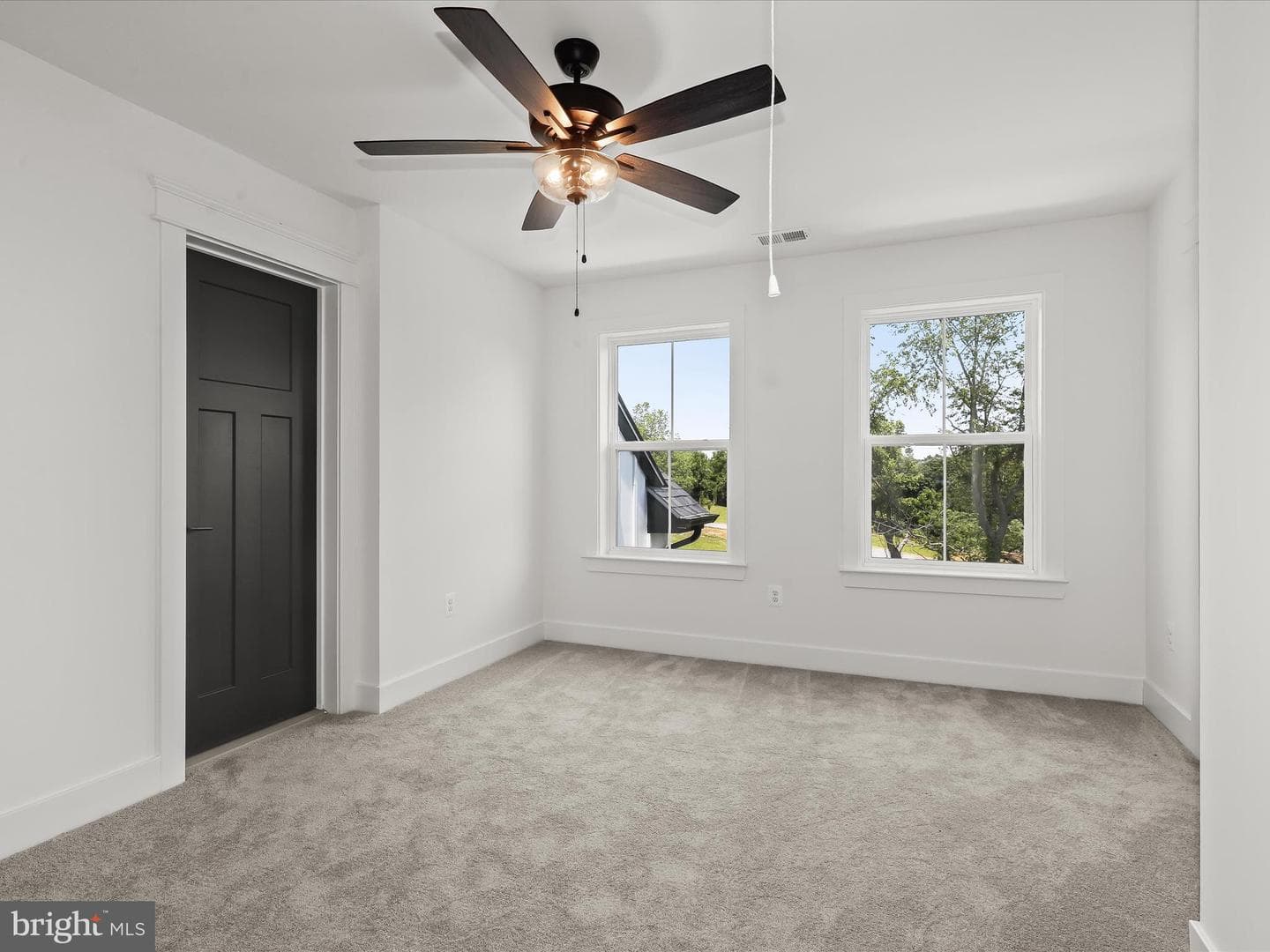 2502 Triumph Drive photo 58