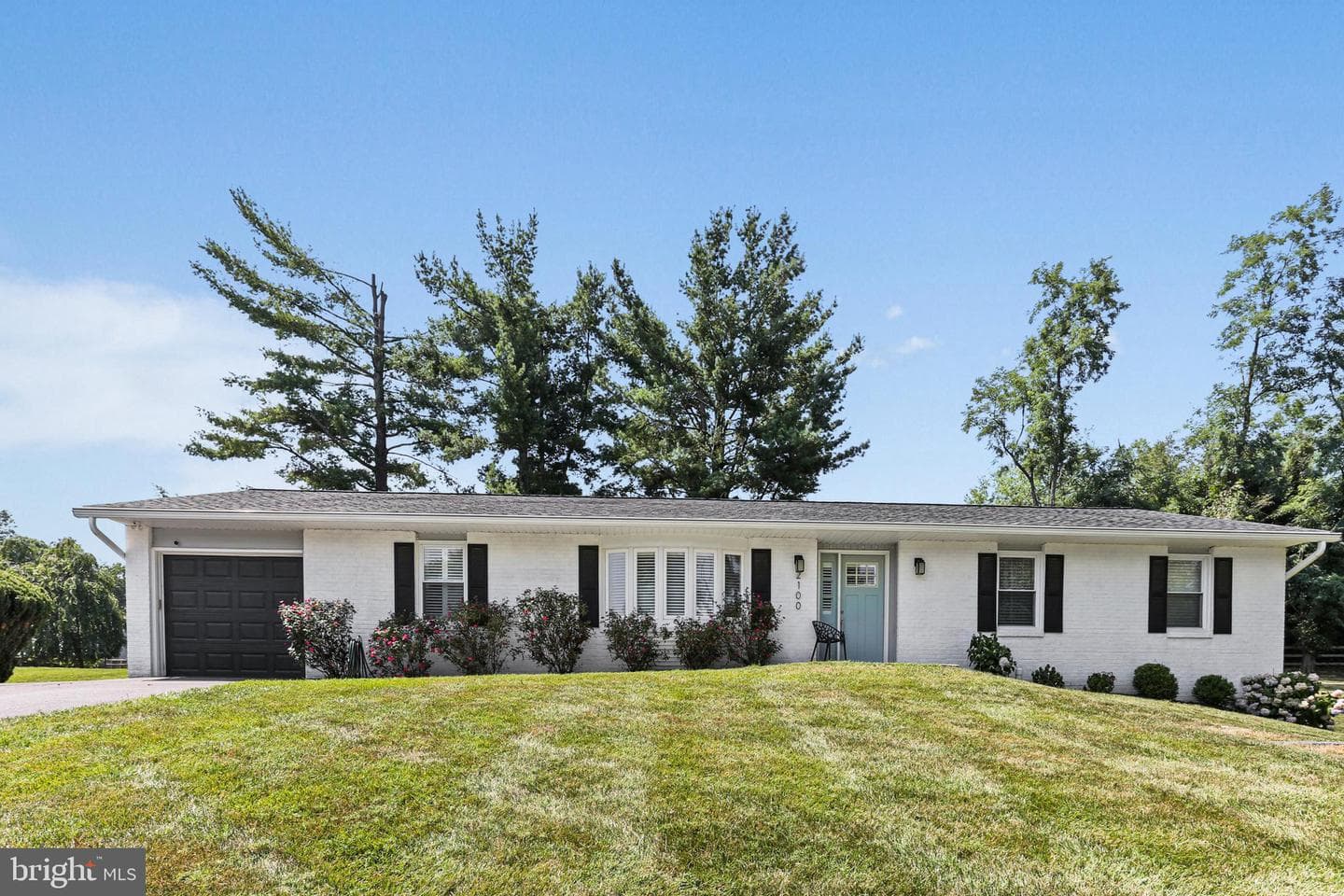 2100 Ridgemont Drive photo 1