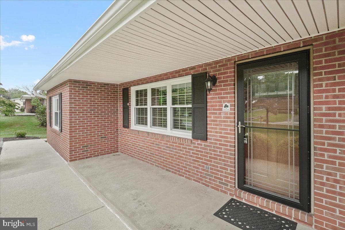 5317 Pommel Drive photo 3