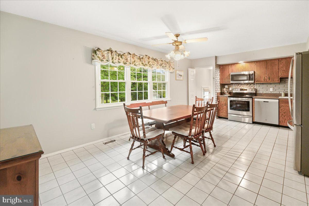 5317 Pommel Drive photo 9