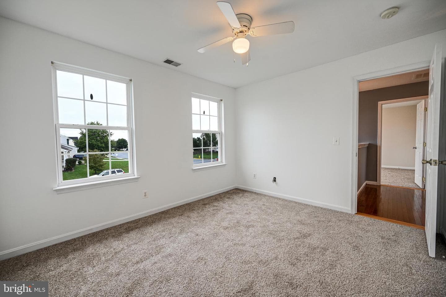320 O Brien Avenue photo 25