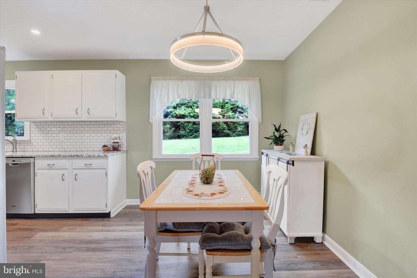 1122 Cedarbrook Road photo 9
